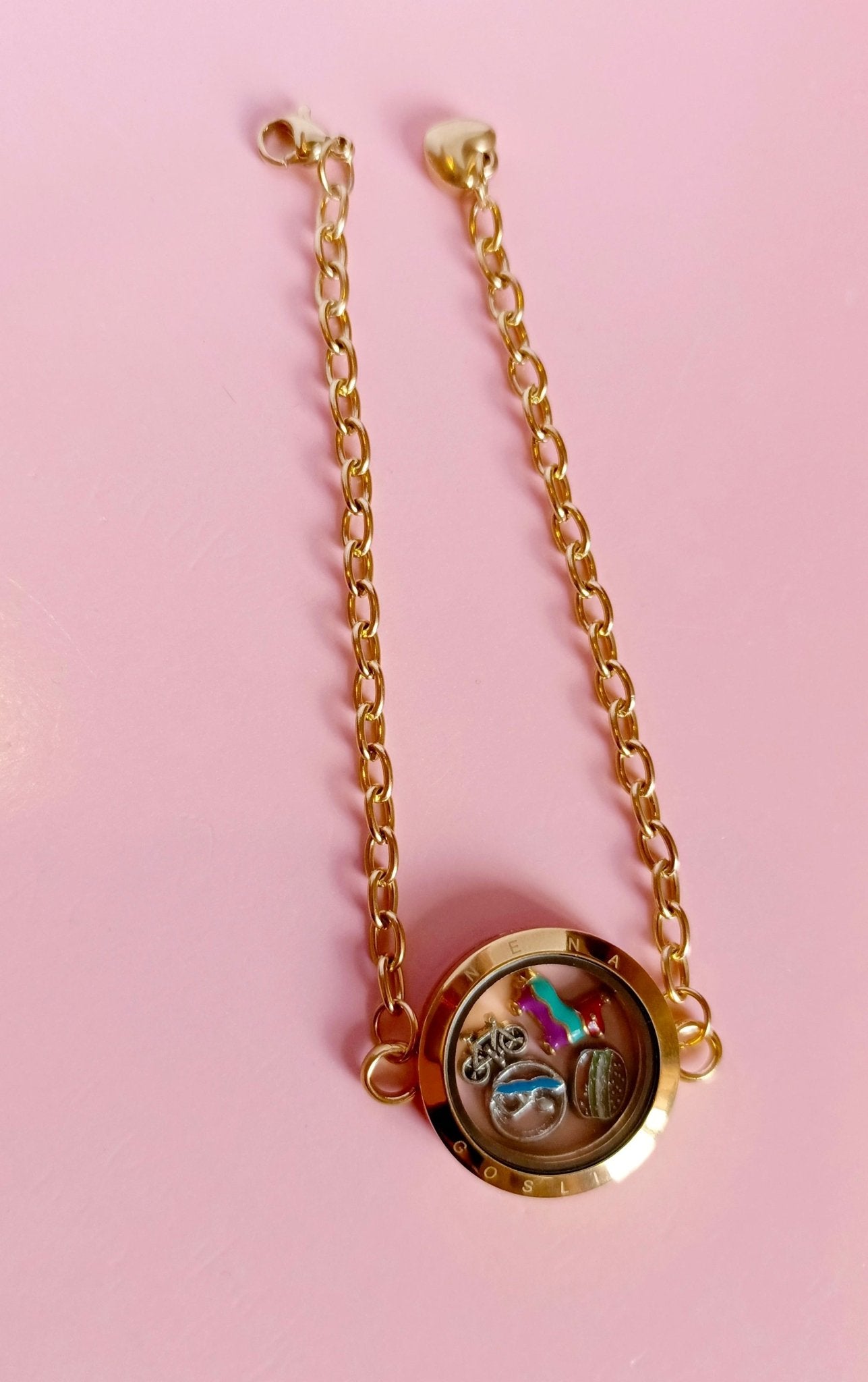 Pulsera Pequeña Dorada - nenagosling