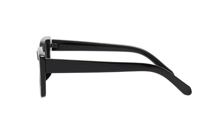 Black Shield - nenagosling