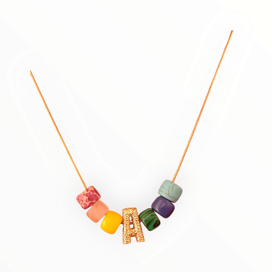 Collar de Fiesta - Una Inicial - nenagosling